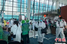 时隔7个多月 中国航空公司恢复往来中印尼定期航班图片