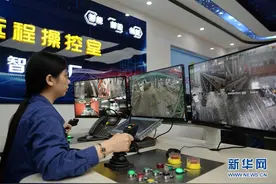 从“挥汗如雨”到“气定神闲”——5G赋能钢铁生产现场观察图片