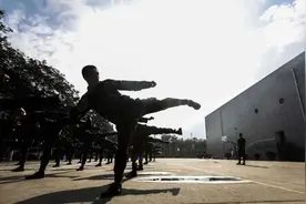 不会搏击？散打冠军来教你！图片