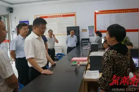邓立佳调研武冈市新时代文明实践中心建设工作图片