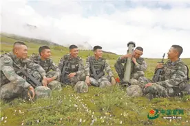 第77集团军某旅班长骨干为啥这么优秀，秘密就在“尖刀班”图片