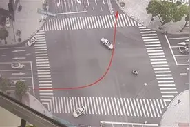 嵊州市民：自行车、电动自行车路口停车、左转“有讲究”图片