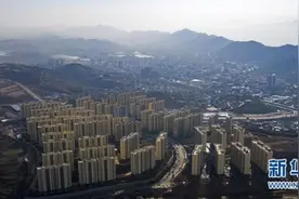 扶贫搬迁：中国的现代愚公移山图片