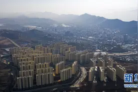 扶贫搬迁：中国的现代愚公移山图片