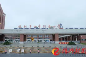 株洲市二中附小新校区启用，规划72个班，提供3600余个学位图片