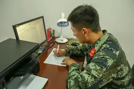 基层视窗丨司务长和他的小伙伴们图片