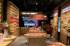 藏不住了！这家的月饼礼盒颜值也太高了吧图片