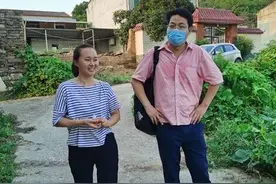 她身患肿瘤五次手术，一条右腿一天两万步，守护一个乡村图片
