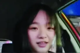 14岁时走遍大半个中国 这个18岁新生女孩可牛了图片