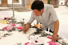 践行嘱托争出彩小城故事⑦丨平乐镇农民画牡丹 一年能卖一个亿？图片