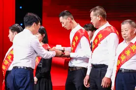 今天，这位永康人获评“最美诚信浙江人”图片