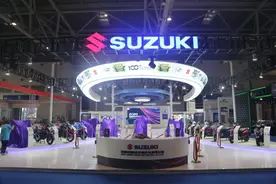 「2020摩博会」济南铃木重返摩博会！现场发布DL1050、GL150、QS150-6等多款重磅新车图片