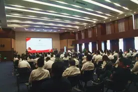 “崇尚英雄 爱党爱国”主题教育活动在浙商银行济南分行圆满举办图片