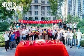 《婚姻的两种猜想》杀青 总制片人：真实呈现婚姻图片