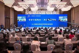 第八届两岸公益论坛：以公益为媒，唤起更多人心中的温柔图片