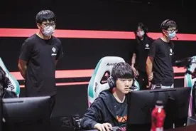 Jackeylove：洪浩轩打世界赛没问题图片