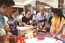两岸中秋博饼状元王中王大赛漳州联发专场火热进行 千名业主相聚新家园博饼同欢图片