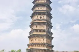 一首歌直戳万千麻城人的乡愁和泪点，九龙山上有我柏子塔图片