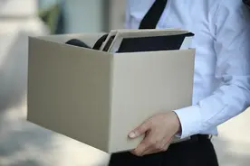 洞头某培训机构一名英语老师竟是“大灰狼”，立即辞退图片