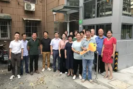 听取民意+反复协商+居民自治！南泉苑这部加装的高颜值电梯诞生了图片