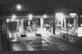 永州丨糊涂舅舅“丢下”同车外甥女 独自行驶80公里竟浑然不知图片