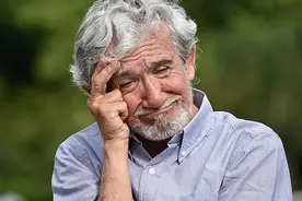 注意了！老人常发脾气，可没那么简单…可能被它盯上图片