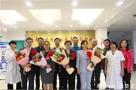 白衣执甲，逆行出征！这家医院3位个人和1个先进集体获全省表彰图片