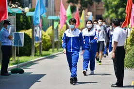 北京“新中招”地理生物明天首考图片