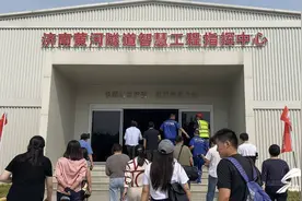 大河奔腾｜在黄河下面怎么开挖建隧道？记者实地探访万里黄河第一隧的“泰山号”盾构机工作现场图片