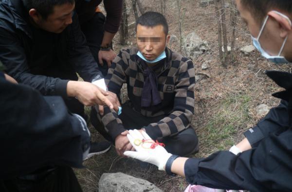 济南警方通报最“惨”犯罪团伙！白天躲在兴隆山里，晚上睡睡袋