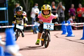 专家黄海燕：体育产业发展潜力巨大，未来能成为国民经济支柱产业图片