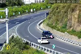 这辆冀F字头黑色轿车，来领24分图片