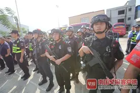 抓源头、捣窝点！南宁多部门严打制售“白皮烟”图片