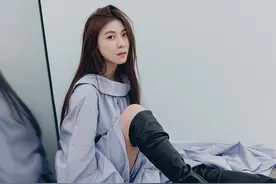 韩国女艺人河智苑最新杂志写真曝光图片