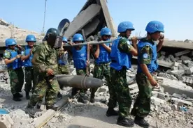 海外维和30载：走近中国蓝盔官兵图片