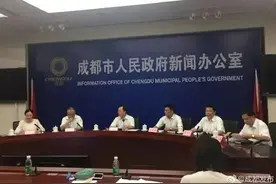 周末不打烊！政务中心延时服务来了！网友：再也不怕“朝九晚五”机关作风图片