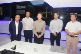 佟桂莉在调研数字经济企业时强调：深入推进数字产业化 打造萧山经济增长新引擎图片
