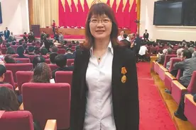 我们的小康｜全国五一劳动奖章获得者许玉英：奋斗不息实现人生梦想图片
