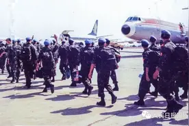 中国军队参加联合国维和行动的30年图片