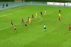 欧联杯：热刺3:1晋级附加赛 AC米兰3:2惊险逆转图片