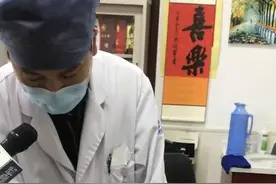 60岁阿姨赶时髦，喝下“秋天里的第一杯奶茶”！这下翻车了……图片