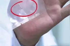 李子柒品牌回应“螺蛳粉中吃出刀片”：无底线抹黑，已报警视频封面