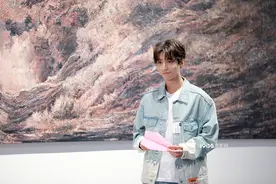 《记住这个画面》拍MV 王俊凯易烊千玺遇见自己图片