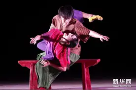 第十二届中国舞蹈“荷花奖”入围舞剧《石榴花开》在上海演出图片