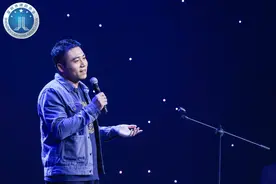深圳青年律师脱口秀爆笑登场 这些梗你都接得住吗？图片