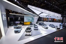 打破边界 重塑生态 新宝骏以“智慧汽车”向北京车展说“你好”图片