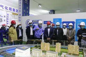 中铁武汉电气化局举办机电安装标准化质量观摩会图片
