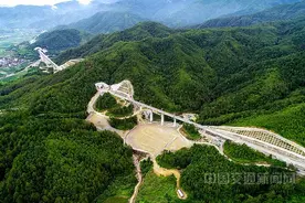 衢宁铁路今日开通运营图片