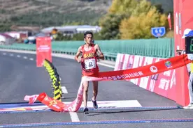 从百万奖金到后浪夺冠，“国人竞速”计划给马拉松带来动力图片