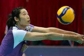 朱婷透露手腕伤势：积极寻找治疗方法 现已基本康复图片